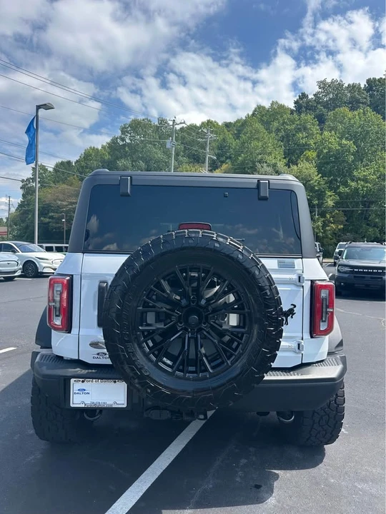 2024 Ford Bronco 6th Gen - Image 8 of 14