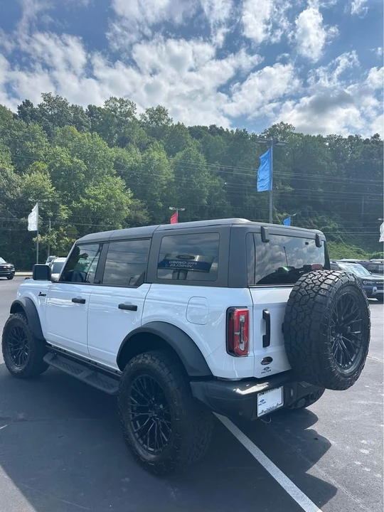 2024 Ford Bronco 6th Gen - Image 7 of 14