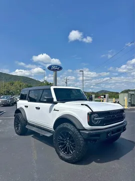 2024 Ford Bronco Badlands Sport Utility 4D