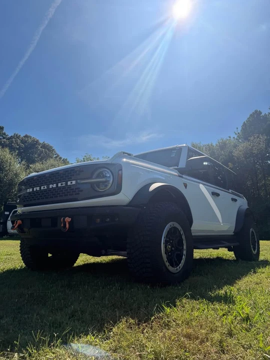 2024 Ford Bronco 6th Gen - Image 2 of 15
