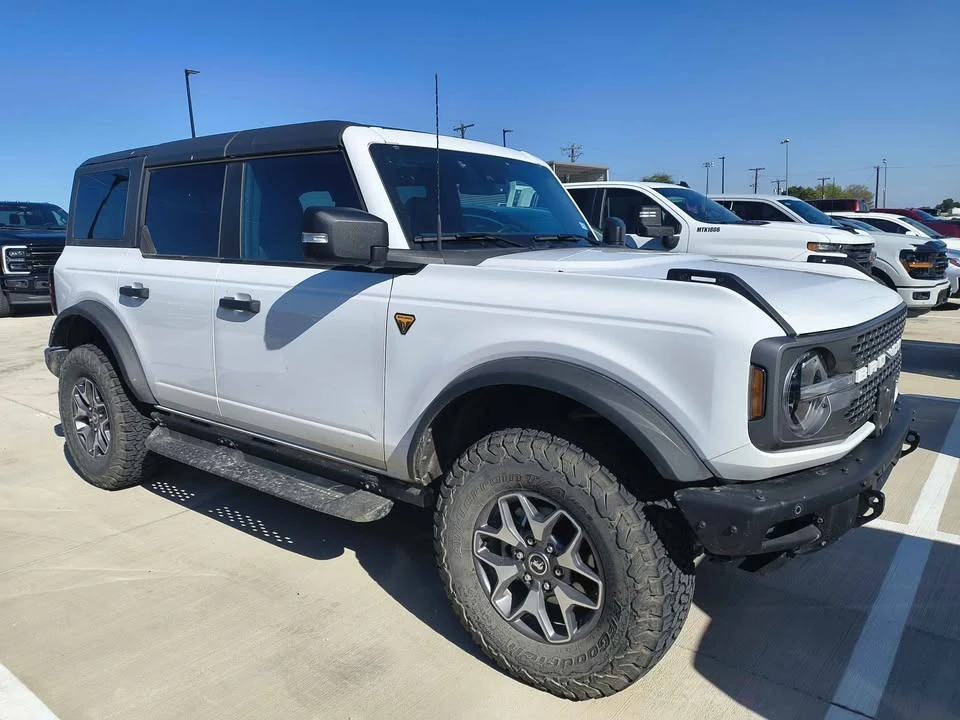 2024 Ford Bronco 6th Gen - Image 4 of 10