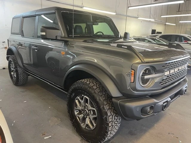 2024 Ford Bronco 6th Gen - Image 3 of 9