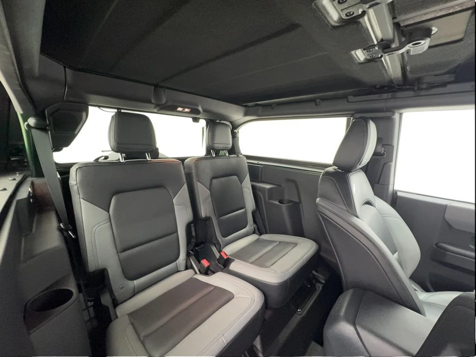 2024 Ford Bronco 6th Gen - Image 23 of 31