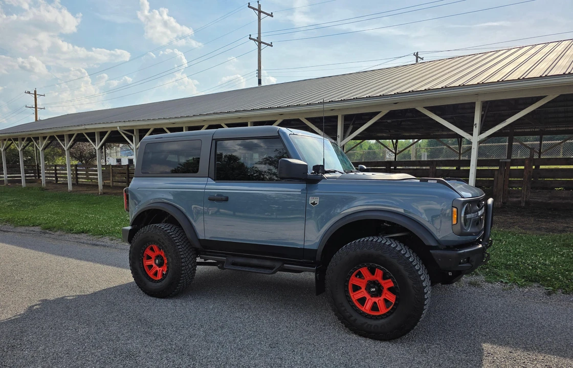 2024 Ford Bronco 6th Gen - Image 9 of 31