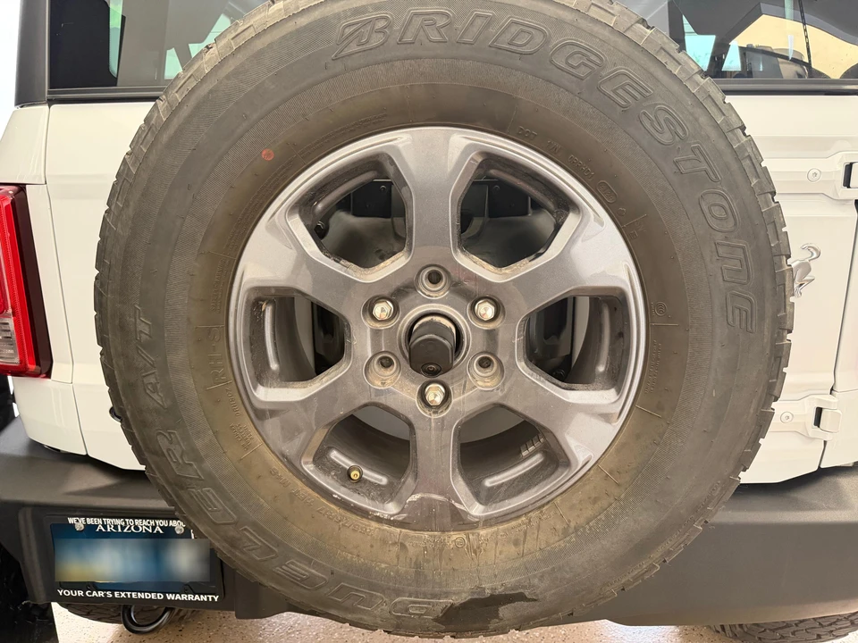 2024 Ford Bronco 6th Gen - Image 17 of 31
