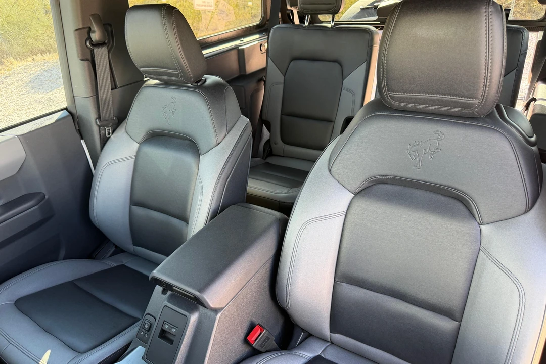 2024 Ford Bronco 6th Gen - Image 27 of 31