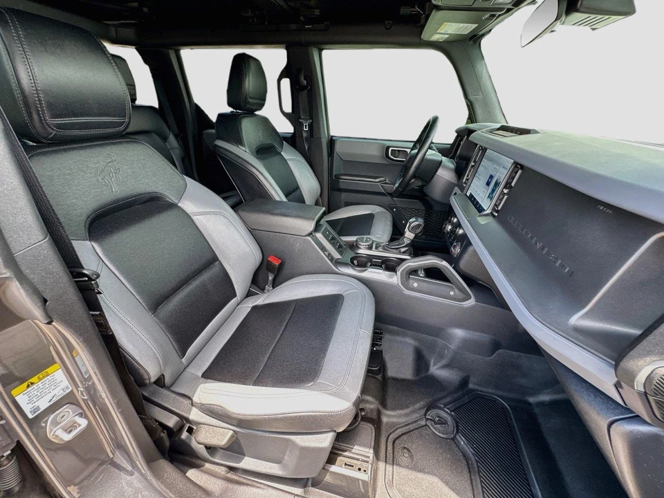 2024 Ford Bronco 6th Gen - Image 27 of 31
