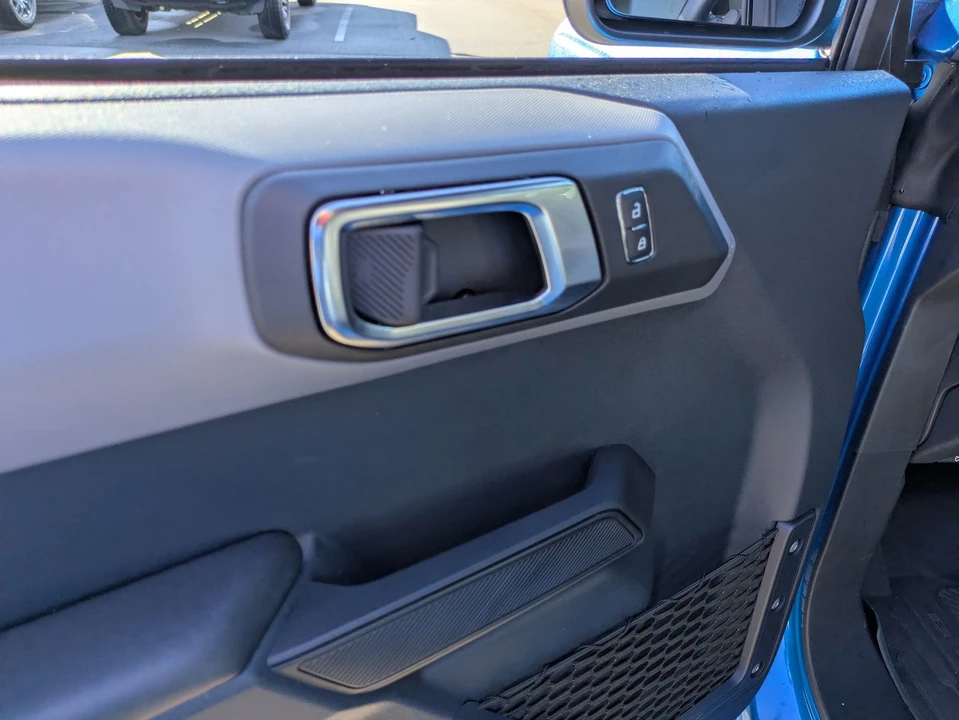 2024 Ford Bronco 6th Gen - Image 17 of 21