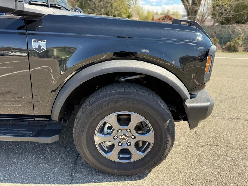 2024 Ford Bronco 6th Gen - Image 18 of 21