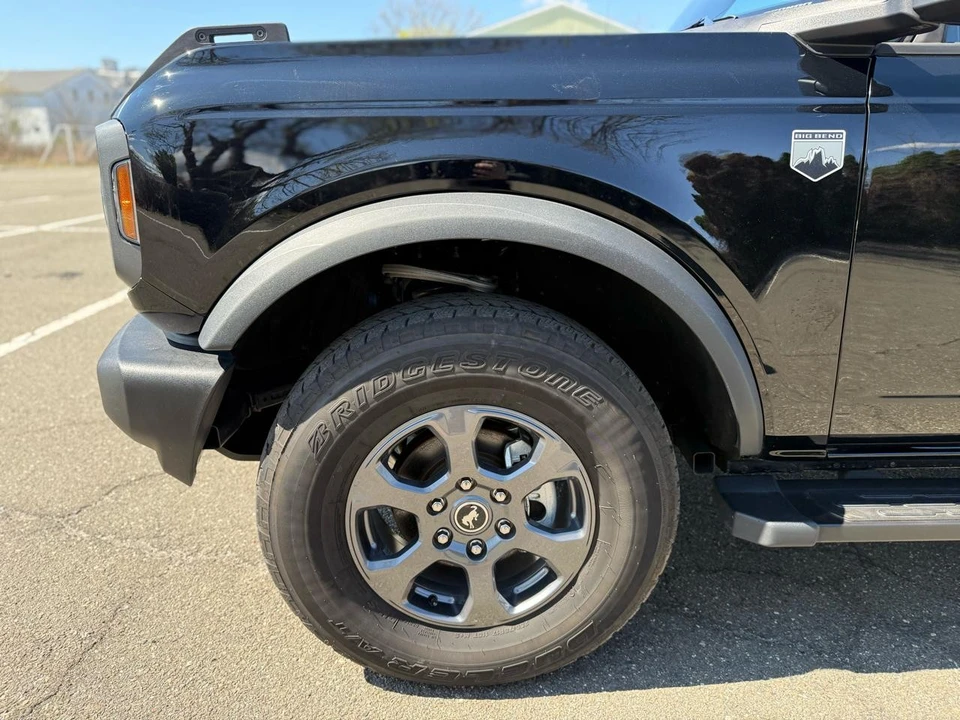 2024 Ford Bronco 6th Gen - Image 13 of 28