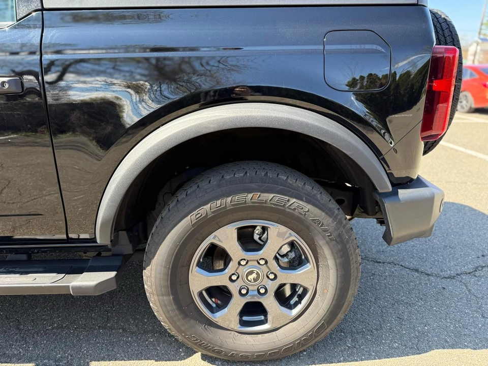 2024 Ford Bronco 6th Gen - Image 14 of 21