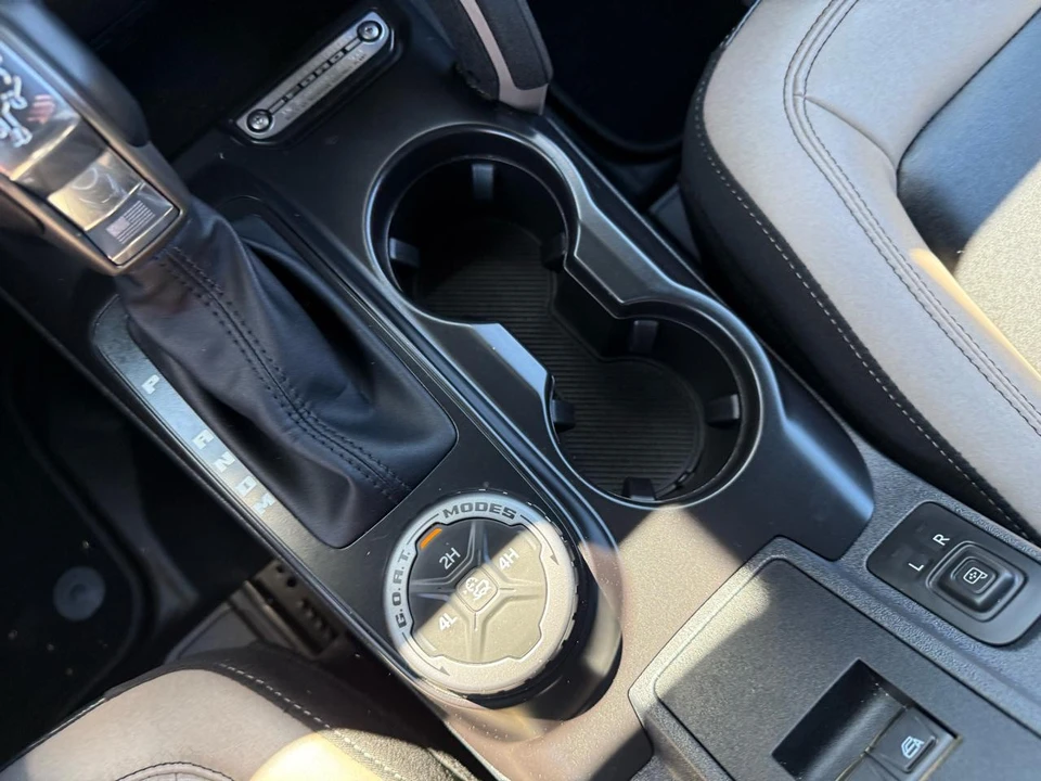 2024 Ford Bronco 6th Gen - Image 27 of 28