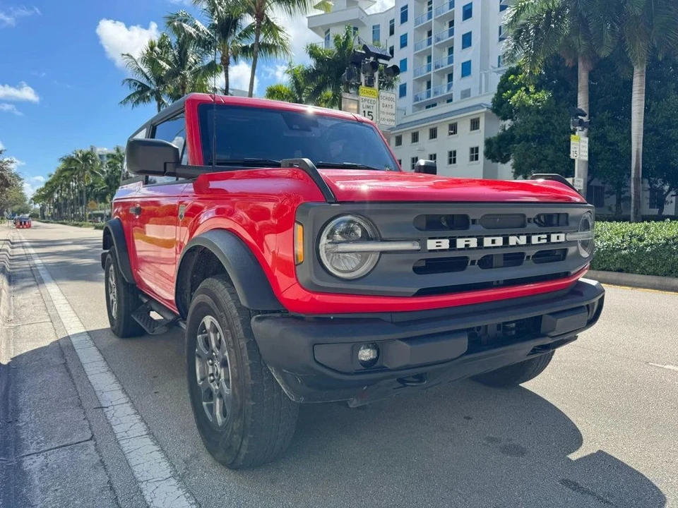 2024 Ford Bronco 6th Gen - Image 11 of 12