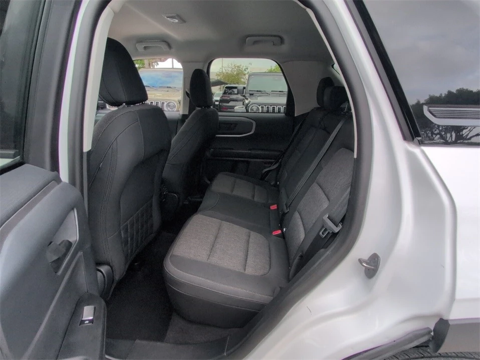 2024 Ford Bronco 6th Gen - Image 8 of 12