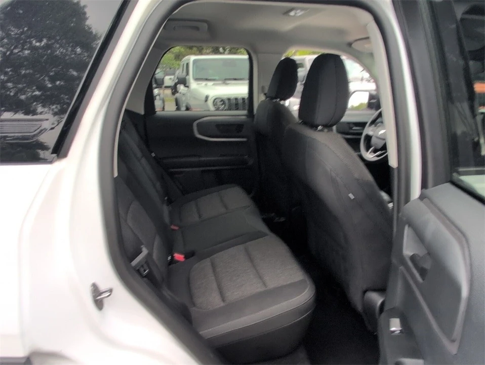 2024 Ford Bronco 6th Gen - Image 14 of 21
