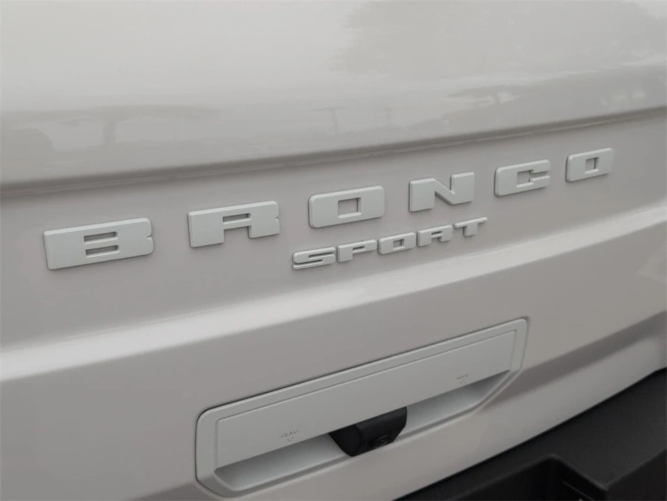 2024 Ford Bronco 6th Gen - Image 13 of 21