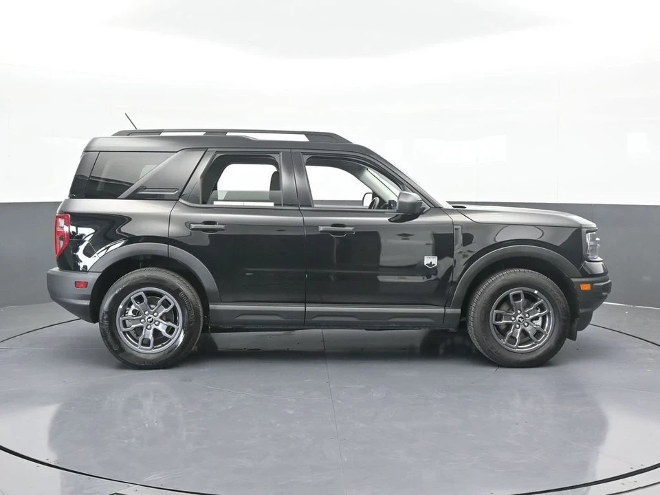 2024 Ford Bronco 6th Gen - Image 7 of 12