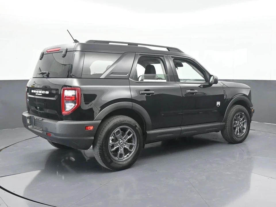 2024 Ford Bronco 6th Gen - Image 6 of 12