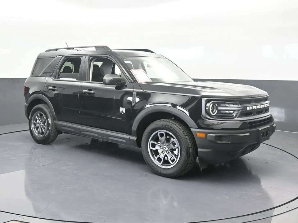 2024 Ford Bronco 6th Gen - Image 8 of 12