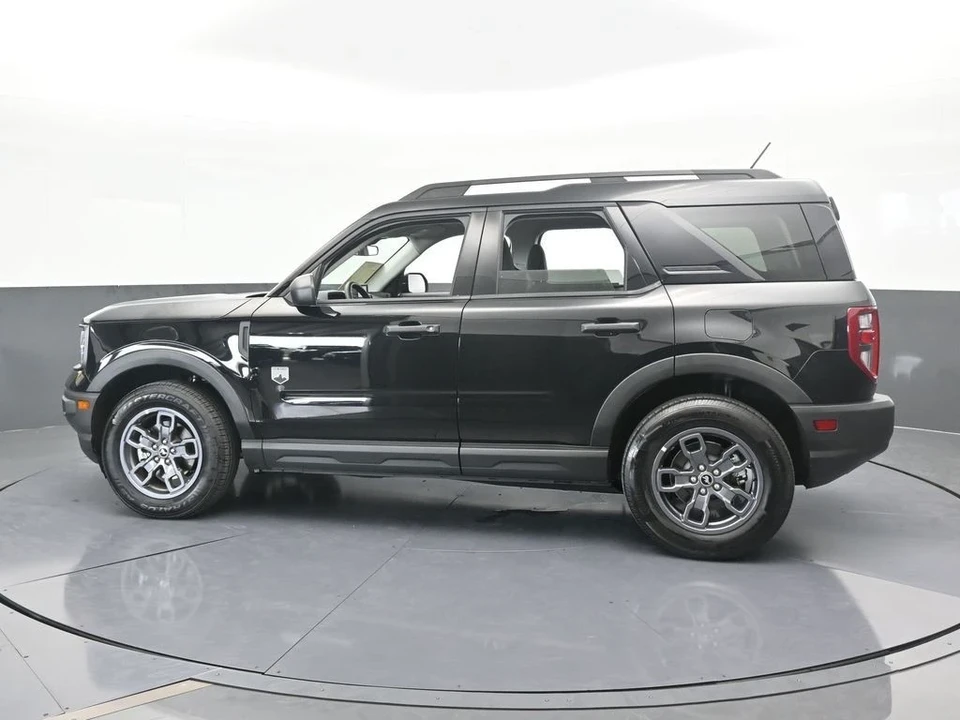 2024 Ford Bronco 6th Gen - Image 3 of 12