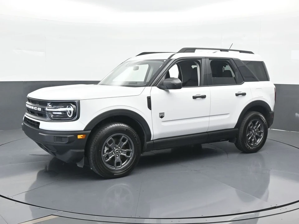 2024 Ford Bronco 6th Gen - Image 2 of 12