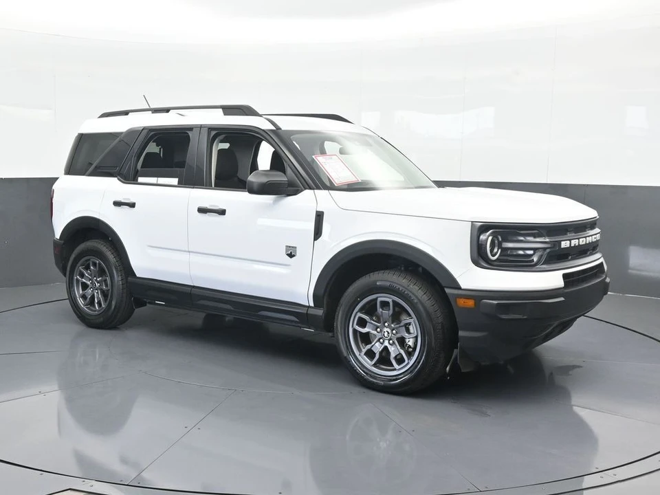 2024 Ford Bronco 6th Gen - Image 8 of 12