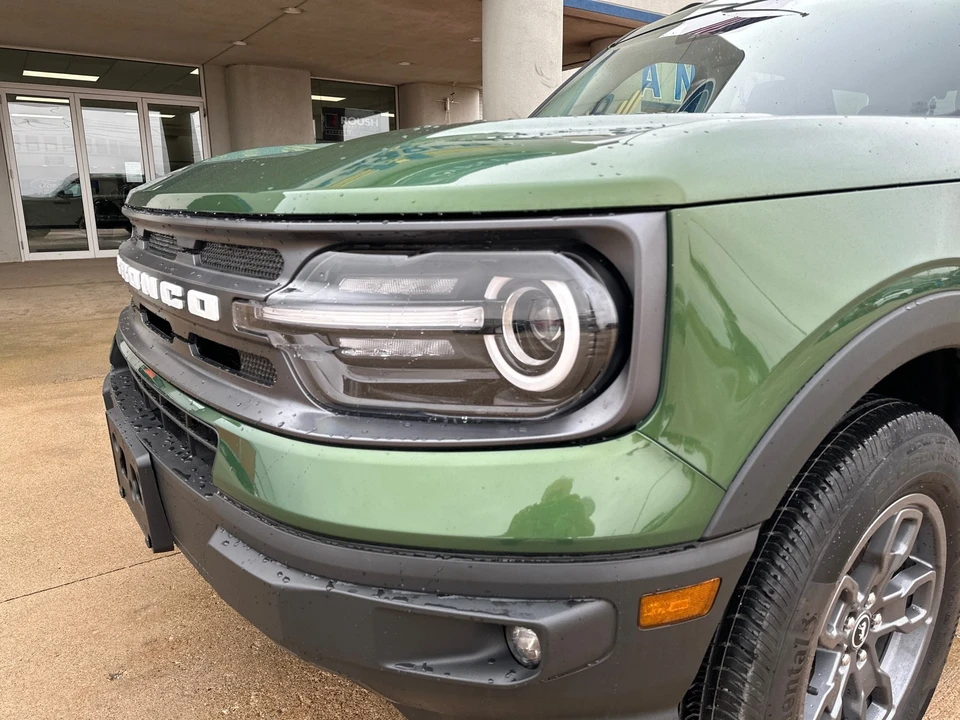 2024 Ford Bronco 6th Gen - Image 5 of 12