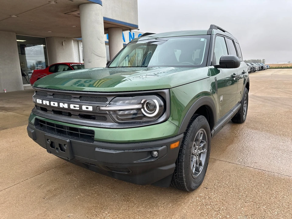 2024 Ford Bronco 6th Gen - Image 4 of 12