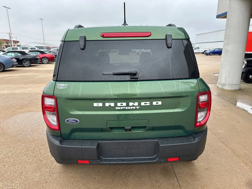 2024 Ford Bronco 6th Gen - Image 9 of 12