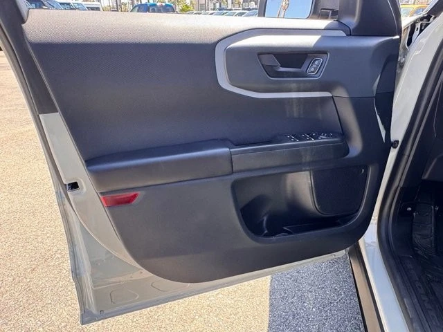 2024 Ford Bronco 6th Gen - Image 15 of 31
