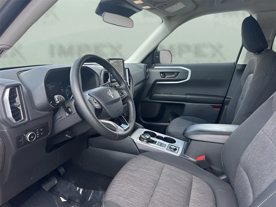 2024 Ford Bronco 6th Gen - Image 9 of 12
