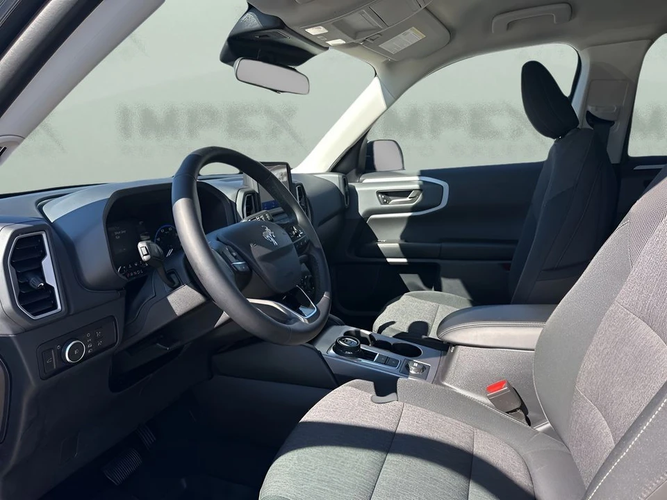 2024 Ford Bronco 6th Gen - Image 9 of 12