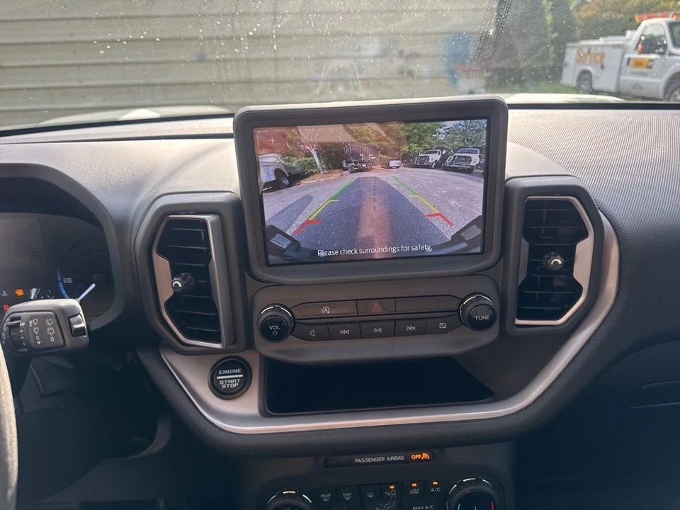 2024 Ford Bronco 6th Gen - Image 7 of 12