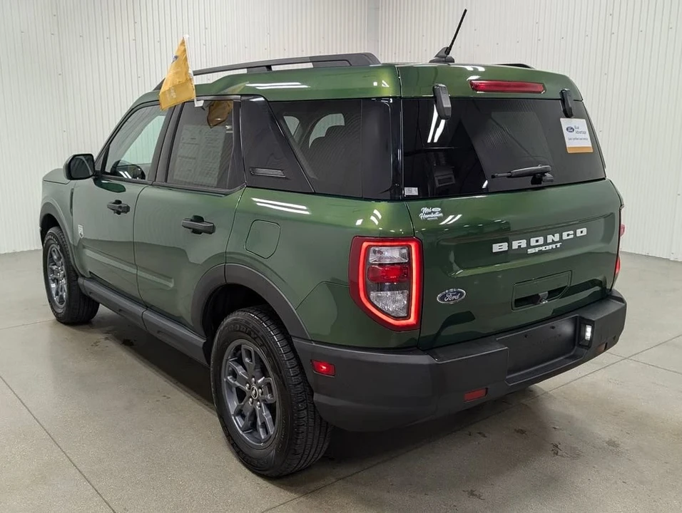 2024 Ford Bronco 6th Gen - Image 8 of 10