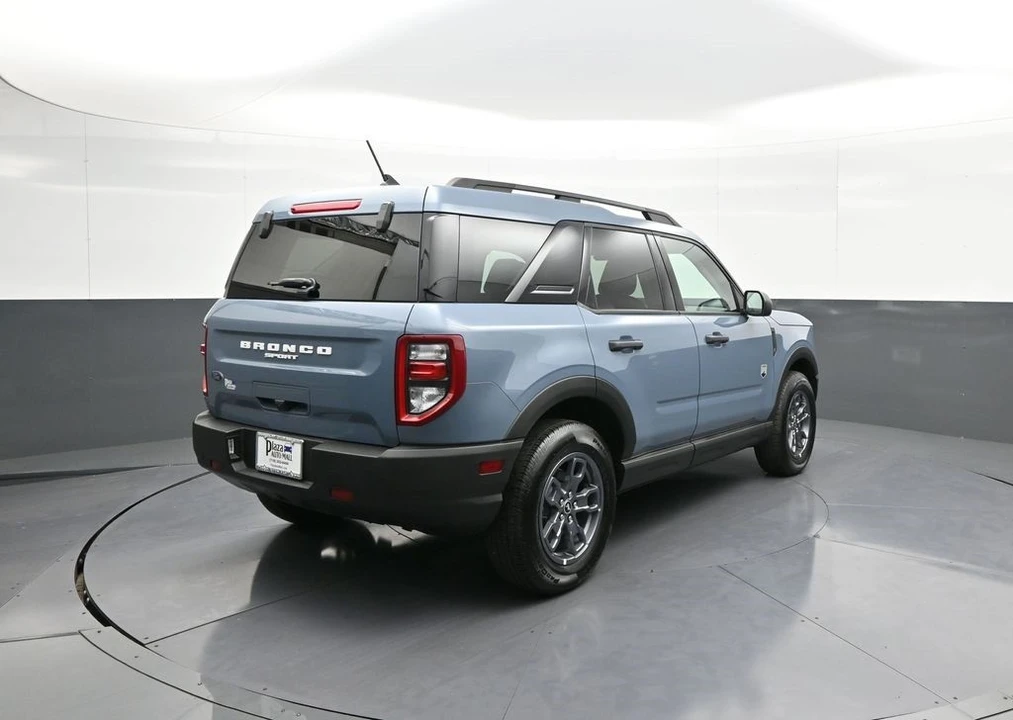 2024 Ford Bronco 6th Gen - Image 6 of 12