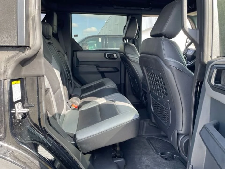 2024 Ford Bronco 6th Gen - Image 15 of 17
