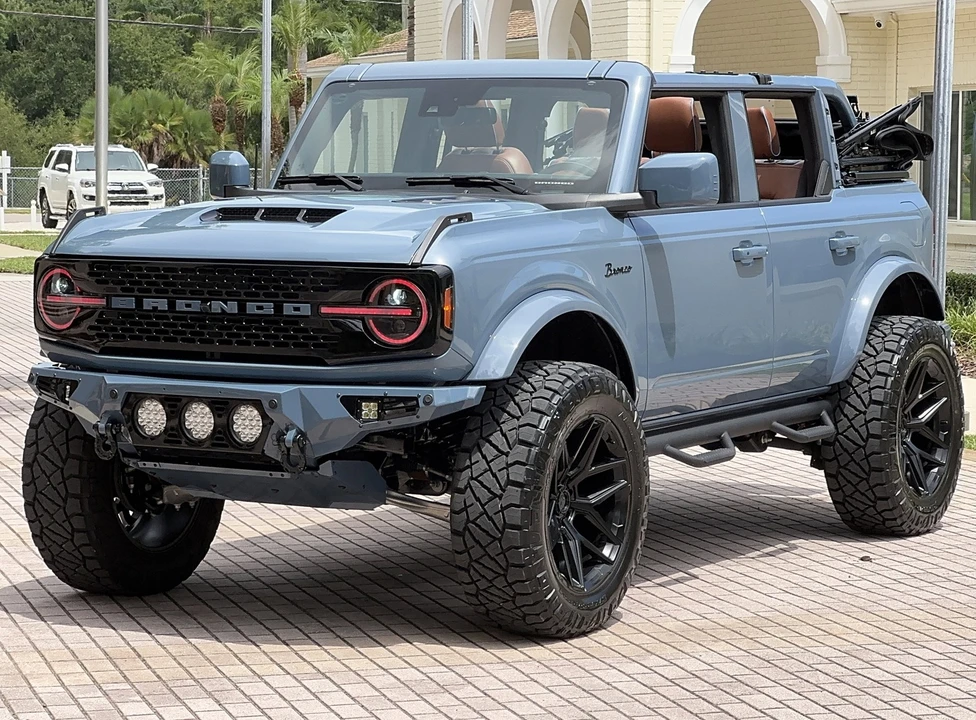 2024 Ford Bronco 6th Gen - Image 9 of 21