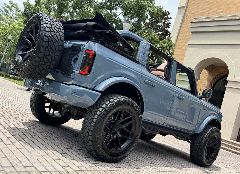 2024 Ford Bronco 6th Gen - Image 13 of 21