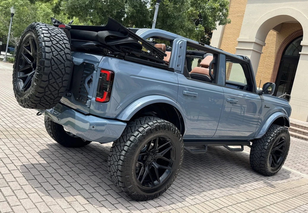 2024 Ford Bronco 6th Gen - Image 12 of 21