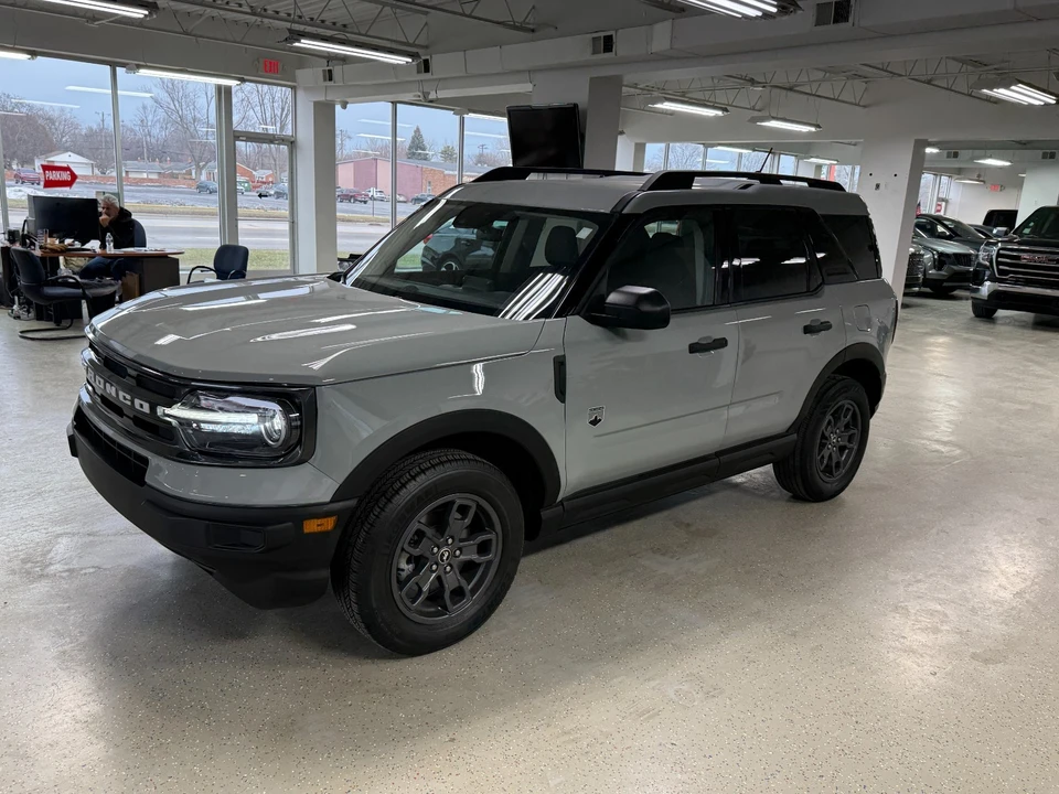 2024 Ford Bronco 6th Gen - Image 5 of 21