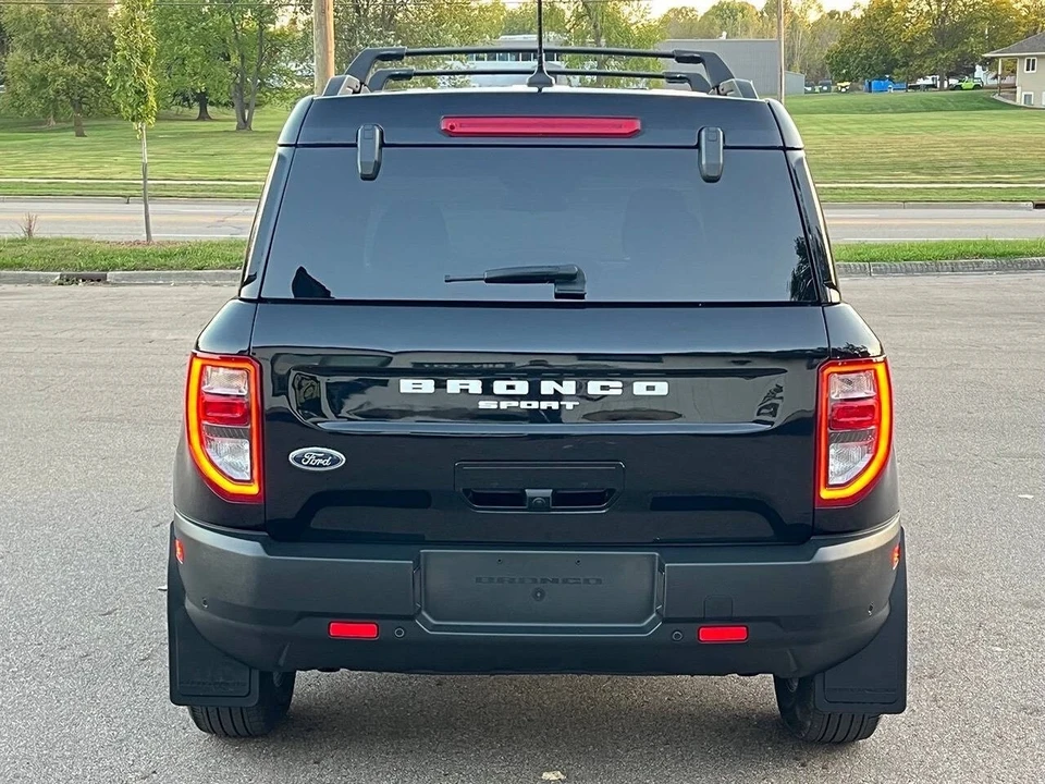 2024 Ford Bronco 6th Gen - Image 19 of 21