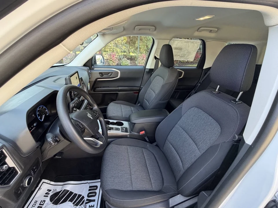 2024 Ford Bronco 6th Gen - Image 15 of 21