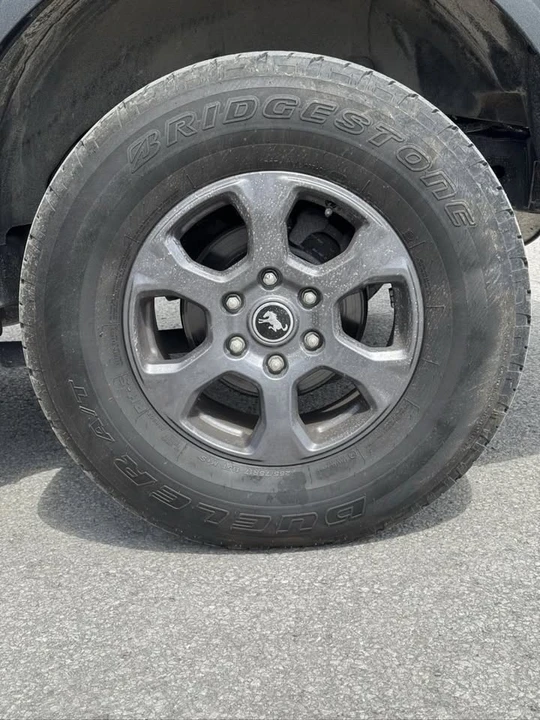 2024 Ford Bronco 6th Gen - Image 18 of 19