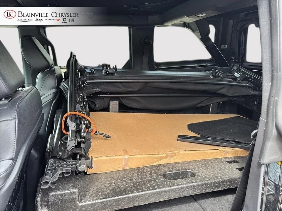 2024 Ford Bronco 6th Gen - Image 14 of 20