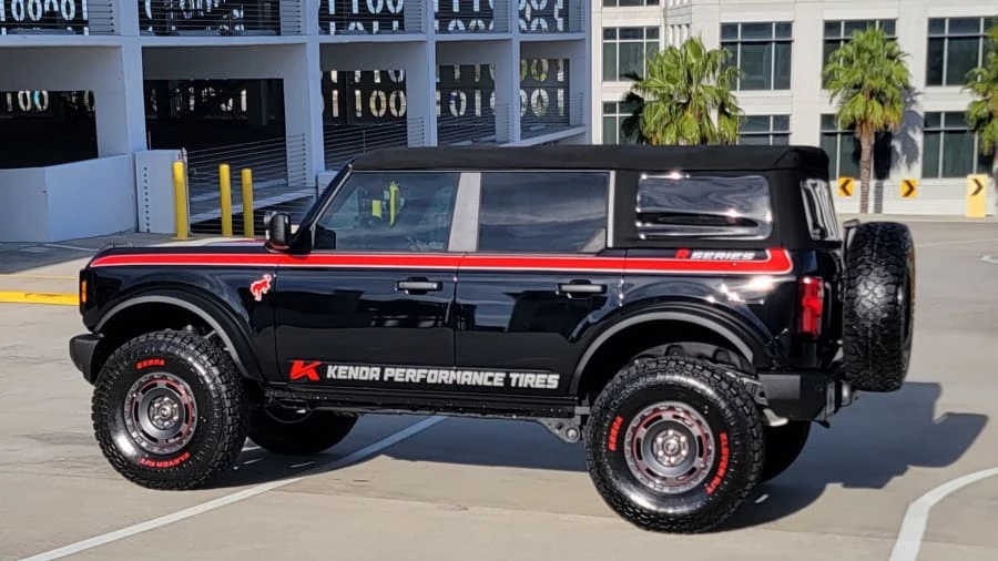 2024 Ford Bronco 6th Gen - Image 13 of 29