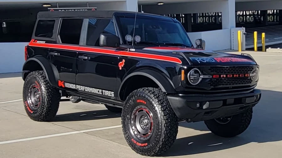 2024 Ford Bronco 6th Gen - Image 15 of 29