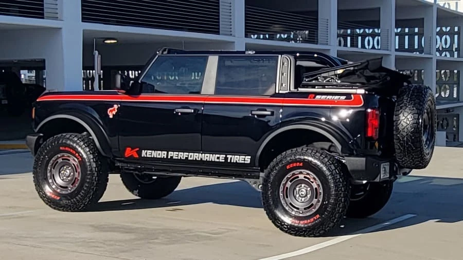 2024 Ford Bronco 6th Gen - Image 29 of 29