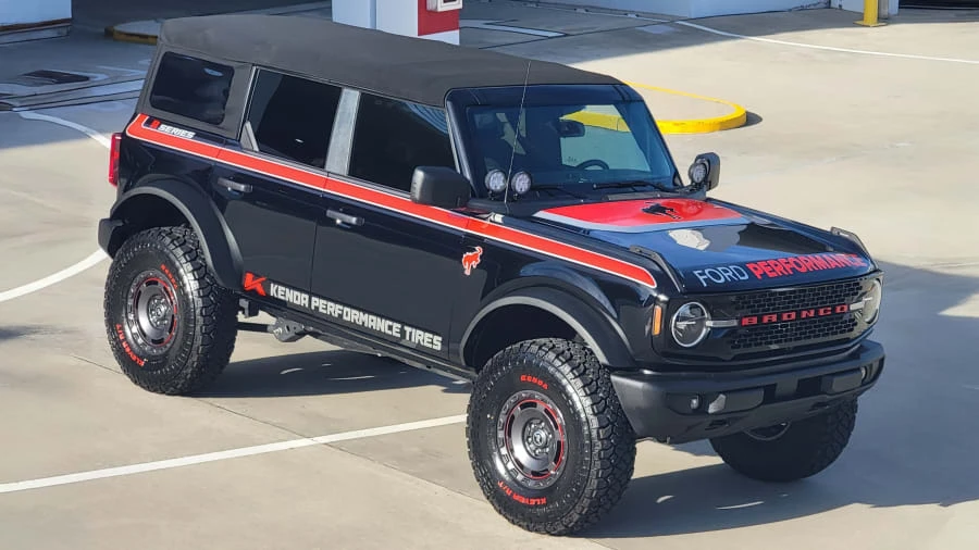 2024 Ford Bronco 6th Gen - Image 14 of 29