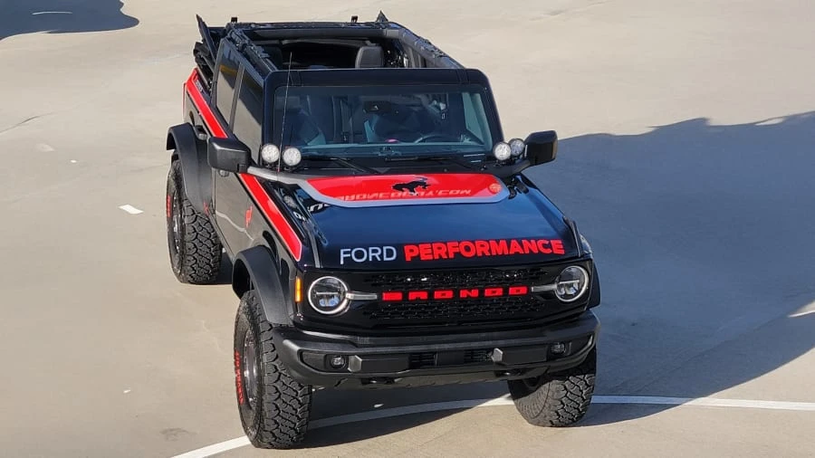2024 Ford Bronco 6th Gen - Image 4 of 29