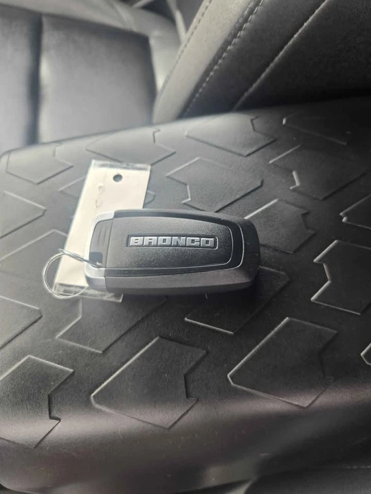 2024 Ford Bronco 6th Gen - Image 18 of 20